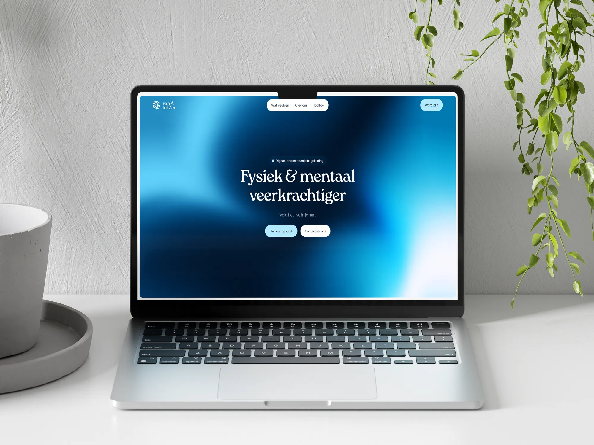 De nieuwe website van Van A tot Zen op een laptop